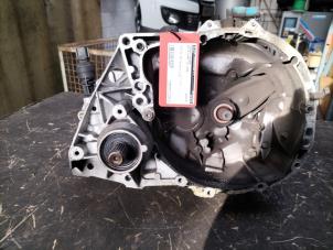 Gebruikte Versnellingsbak Dacia Logan MCV (KS) 1.6 Prijs € 500,00 Margeregeling aangeboden door de Graaf autodemontage B.V.