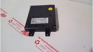 Gebruikte Telefoon Module Volkswagen Passat Variant (3C5) 2.0 FSI 16V Prijs € 35,00 Margeregeling aangeboden door de Graaf autodemontage B.V.
