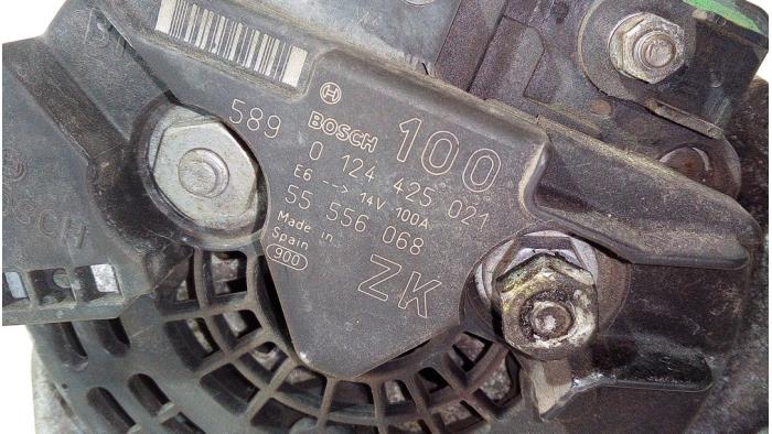 Dynamo van een Opel Corsa C (F08/68) 1.2 16V Twin Port 2005