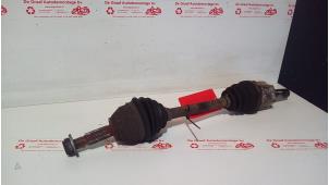 Gebruikte Aandrijfas links-voor Ford Transit Connect 1.8 TDCi 75 Prijs € 50,00 Margeregeling aangeboden door de Graaf autodemontage B.V.