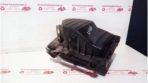 Gebruikte Luchtfilterhuis Opel Tigra Twin Top 1.8 16V Prijs € 25,00 Margeregeling aangeboden door de Graaf autodemontage B.V.
