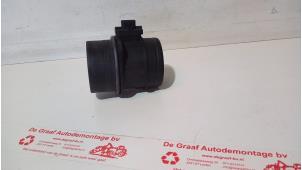 Gebruikte Luchtmassameter Volkswagen Transporter T5 2.0 TDI DRF Prijs € 25,00 Margeregeling aangeboden door de Graaf autodemontage B.V.