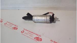 Gebruikte Tank element Pomp Volkswagen Transporter T5 2.0 TDI DRF Prijs € 40,00 Margeregeling aangeboden door de Graaf autodemontage B.V.