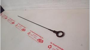 Gebruikte Olie Peilstok Volkswagen Golf VI Variant (AJ5/1KA) 1.2 TSI BlueMotion Prijs € 12,50 Margeregeling aangeboden door de Graaf autodemontage B.V.