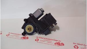 Gebruikte Motor portierruit Citroen C4 Picasso (UD/UE/UF) 1.8 16V Prijs € 40,00 Margeregeling aangeboden door de Graaf autodemontage B.V.