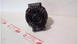 Gebruikte Dynamo Dacia Logan MCV (KS) 1.6 Prijs € 50,00 Margeregeling aangeboden door de Graaf autodemontage B.V.