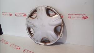 Gebruikte Wieldop Daihatsu Cuore (L701) 1.0 12V Prijs € 10,00 Margeregeling aangeboden door de Graaf autodemontage B.V.