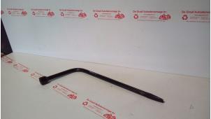 Gebruikte Wielsleutel Ford Transit Prijs € 20,00 Margeregeling aangeboden door de Graaf autodemontage B.V.