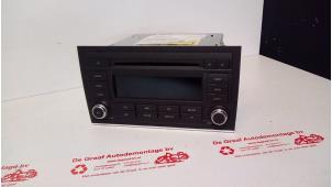 Gebruikte Radio CD Speler Seat Exeo ST (3R5) Prijs € 75,00 Margeregeling aangeboden door de Graaf autodemontage B.V.