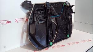 Gebruikte Raammechaniek 4Deurs links-voor Mercedes E (W213) E-220d 2.0 Turbo 16V Prijs € 70,00 Margeregeling aangeboden door de Graaf autodemontage B.V.