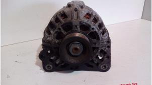 Gebruikte Dynamo Volkswagen Polo IV (9N1/2/3) 1.2 Prijs € 35,00 Margeregeling aangeboden door de Graaf autodemontage B.V.