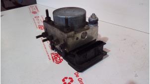 Gebruikte ABS Pomp Opel Corsa D 1.4 16V Twinport Prijs € 125,00 Margeregeling aangeboden door de Graaf autodemontage B.V.