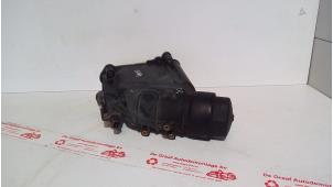 Gebruikte Oliefilterhuis BMW 3 serie Touring (E91) 320d 16V Prijs € 75,00 Margeregeling aangeboden door de Graaf autodemontage B.V.