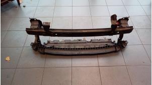 Gebruikte Bumperframe voor Citroen DS3 (SA) 1.6 e-HDi Prijs € 75,00 Margeregeling aangeboden door de Graaf autodemontage B.V.