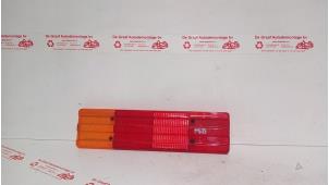 Gebruikte Achterlichtglas links Mercedes Sprinter 2t (901/902) Prijs € 20,00 Margeregeling aangeboden door de Graaf autodemontage B.V.