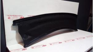 Nieuwe Paravan Renault Grand Scénic III (JZ) 1.2 16V TCe 115 Prijs € 230,00 Inclusief btw aangeboden door de Graaf autodemontage B.V.