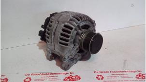 Gebruikte Dynamo Volkswagen Golf IV (1J1) 2.3 V5 GTI 20V Prijs € 35,00 Margeregeling aangeboden door de Graaf autodemontage B.V.