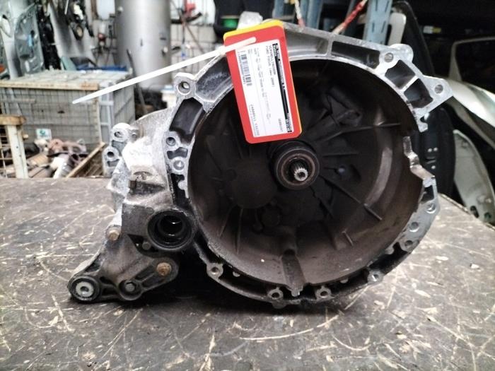 Gebruikte Versnellingsbak Ford Focus 2 Wagon 1.8 16V Prijs € 300,00 Margeregeling aangeboden door de Graaf autodemontage B.V.