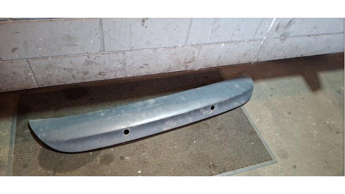 Gebruikte Diffuser achterbumper Ford B-Max (JK8) Prijs € 40,00 Margeregeling aangeboden door de Graaf autodemontage B.V.