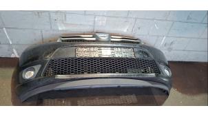 Gebruikte Voorbumper Dacia Sandero II 0.9 TCE 12V Prijs € 250,00 Margeregeling aangeboden door de Graaf autodemontage B.V.