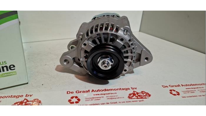 Nieuwe Dynamo Toyota Yaris II (P9) 1.3 16V VVT-i Prijs € 181,50 Inclusief btw aangeboden door de Graaf autodemontage B.V.