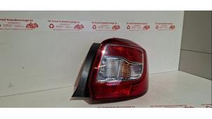 Gebruikte Achterlicht rechts Dacia Sandero II 0.9 TCE 12V Prijs € 50,00 Margeregeling aangeboden door de Graaf autodemontage B.V.
