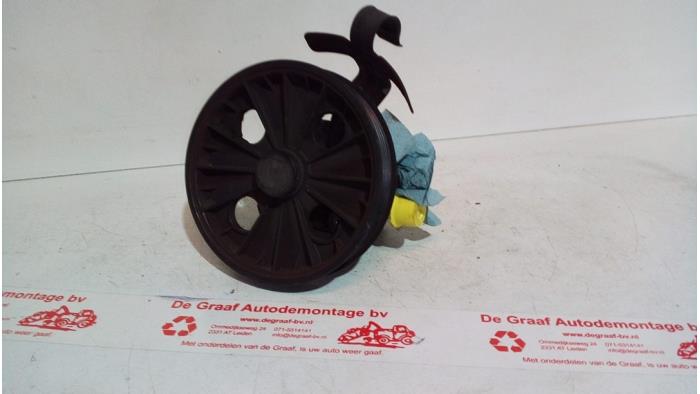 Gebruikte Servopomp Volvo V70 (SW) 2.5 T 20V Prijs € 85,00 Margeregeling aangeboden door de Graaf autodemontage B.V.