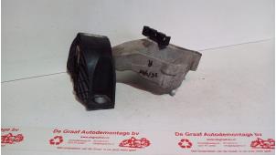 Gebruikte Motorsteun Dacia Sandero II 0.9 TCE 12V Prijs € 25,00 Margeregeling aangeboden door de Graaf autodemontage B.V.