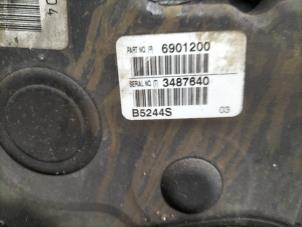 Gebruikte Motor Volvo V50 (MW) 2.4 20V Prijs € 850,00 Margeregeling aangeboden door de Graaf autodemontage B.V.