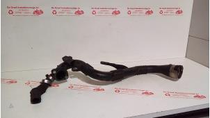 Gebruikte Intercooler Slang Dacia Sandero II 0.9 TCE 12V Prijs € 30,00 Margeregeling aangeboden door de Graaf autodemontage B.V.