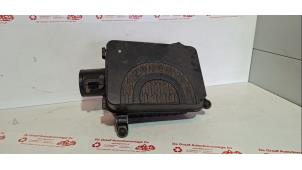 Gebruikte Luchtfilterhuis Mini Countryman (R60) 2.0 Cooper SD 16V ALL4 Prijs € 65,00 Margeregeling aangeboden door de Graaf autodemontage B.V.