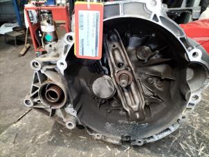 Gebruikte Versnellingsbak Mini Countryman (R60) 2.0 Cooper SD 16V ALL4 Prijs € 900,00 Margeregeling aangeboden door de Graaf autodemontage B.V.