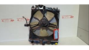 Gebruikte Radiateur Daihatsu Cuore (L501) 850,Domino Prijs € 75,00 Margeregeling aangeboden door de Graaf autodemontage B.V.