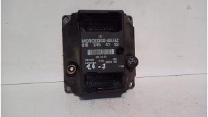 Gebruikte Ontstekingsmodule Mercedes C (W202) 1.8 C-180 16V Prijs € 200,00 Margeregeling aangeboden door de Graaf autodemontage B.V.