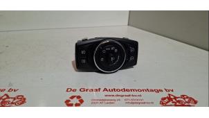 Gebruikte Schakelaar Licht Ford Focus 3 1.0 Ti-VCT EcoBoost 12V 100 Prijs € 25,00 Margeregeling aangeboden door de Graaf autodemontage B.V.