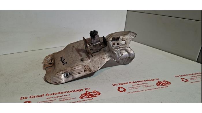 Gebruikte Hitteschild uitlaat Mini Countryman (R60) 2.0 Cooper SD 16V ALL4 Prijs € 25,00 Margeregeling aangeboden door de Graaf autodemontage B.V.