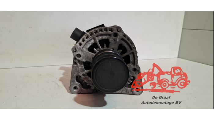 Gebruikte Dynamo Ford Focus 3 Wagon 1.0 Ti-VCT EcoBoost 12V 125 Prijs € 40,00 Margeregeling aangeboden door de Graaf autodemontage B.V.