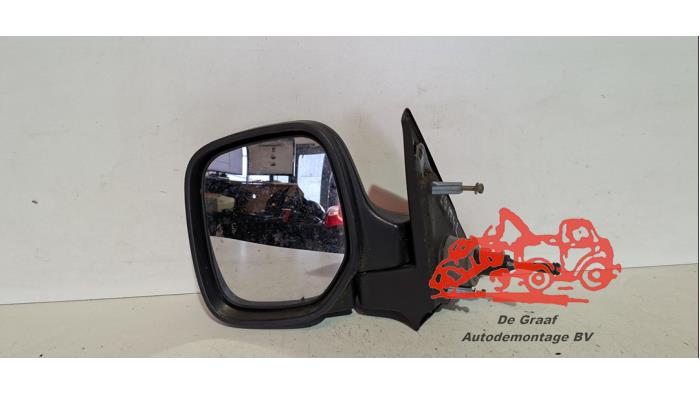Gebruikte Buitenspiegel links Citroen Berlingo Cinqspace, Multispace 1.4 Prijs € 25,00 Margeregeling aangeboden door de Graaf autodemontage B.V.