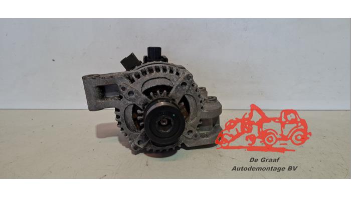 Gebruikte Dynamo Ford Focus C-Max 1.8 16V Prijs € 60,00 Margeregeling aangeboden door de Graaf autodemontage B.V.