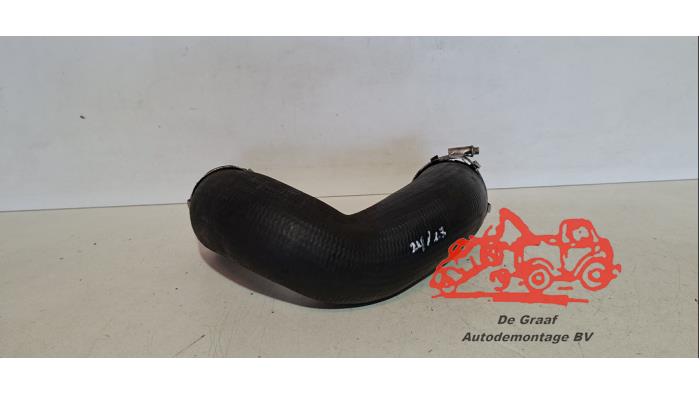 Gebruikte Intercooler Slang Audi Q7 (4LB) 3.0 TDI V6 24V Prijs € 25,00 Margeregeling aangeboden door de Graaf autodemontage B.V.