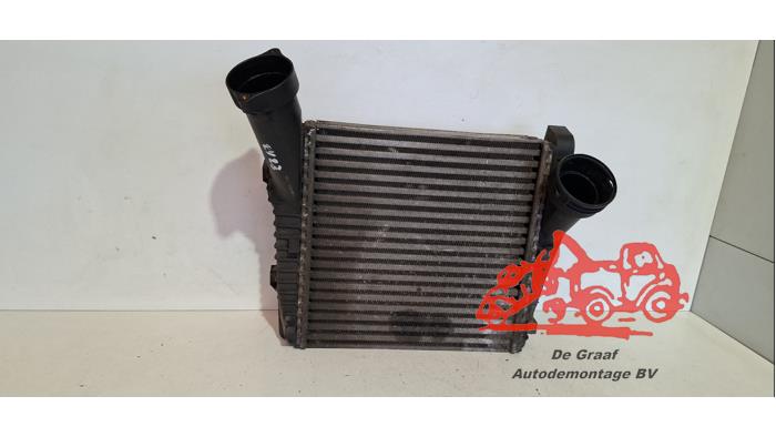 Gebruikte Intercooler Audi Q7 (4LB) 3.0 TDI V6 24V Prijs € 75,00 Margeregeling aangeboden door de Graaf autodemontage B.V.