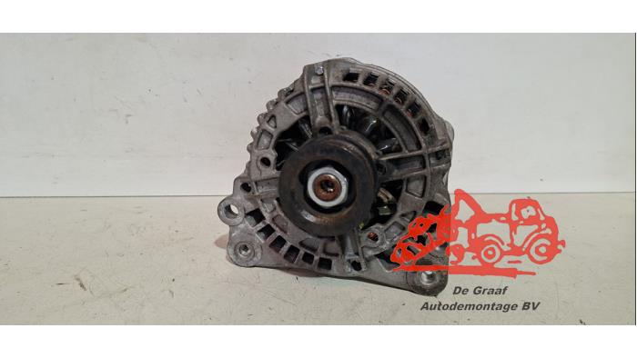 Gebruikte Dynamo Volkswagen Golf V (1K1) 1.6 FSI 16V Prijs € 50,00 Margeregeling aangeboden door de Graaf autodemontage B.V.