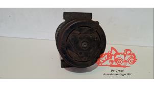 Aircopomp van een Opel Vivaro 2.0 CDTI 2012