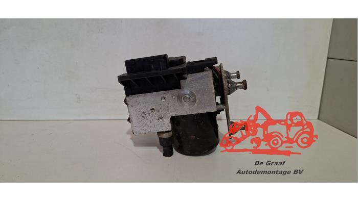 Gebruikte ABS Pomp Mercedes A (W168) 1.6 A-160 Prijs € 40,00 Margeregeling aangeboden door de Graaf autodemontage B.V.