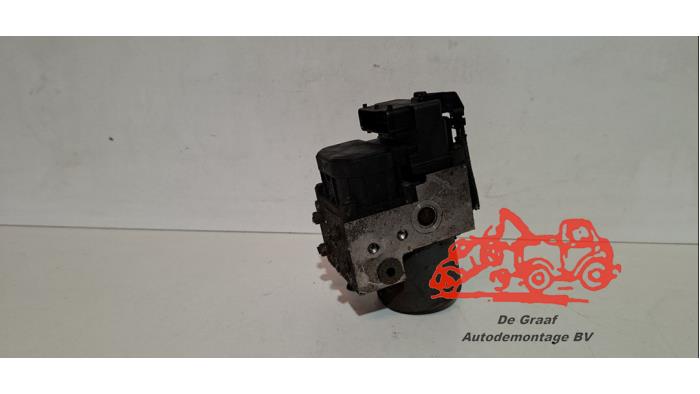 Gebruikte ABS Pomp Saab 9-3 I (YS3D) 2.0t 16V Prijs € 75,00 Margeregeling aangeboden door de Graaf autodemontage B.V.