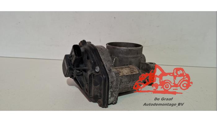 Gebruikte Gasklephuis Volvo V50 (MW) 1.8 16V Prijs € 75,00 Margeregeling aangeboden door de Graaf autodemontage B.V.