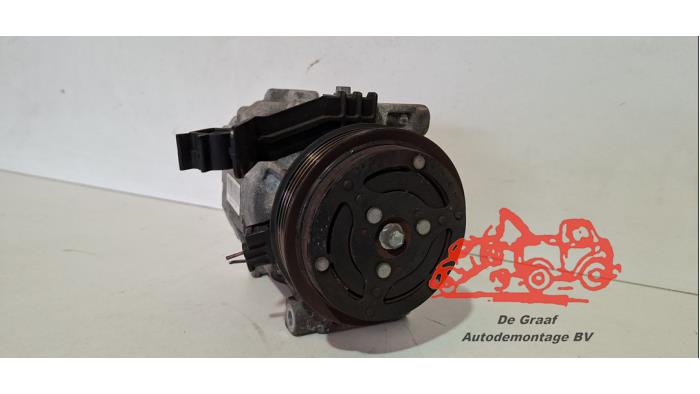Gebruikte Pomp Airco Fiat Panda (169) 1.2 Fire Prijs € 40,00 Margeregeling aangeboden door de Graaf autodemontage B.V.