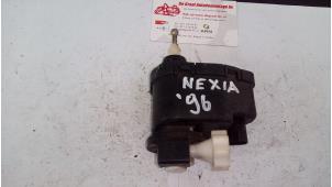 Gebruikte Motor Koplamp Daewoo Nexia 1.5 GL 8V Prijs op aanvraag aangeboden door de Graaf autodemontage B.V.