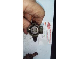 Lambda Sonde van een Chrysler Voyager/Grand Voyager 3.3i V6 1999