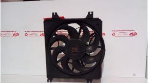 Gebruikte Koelvin Motor Hyundai Accent II/Excel II/Pony 1.3i 12V Prijs € 25,00 Margeregeling aangeboden door de Graaf autodemontage B.V.